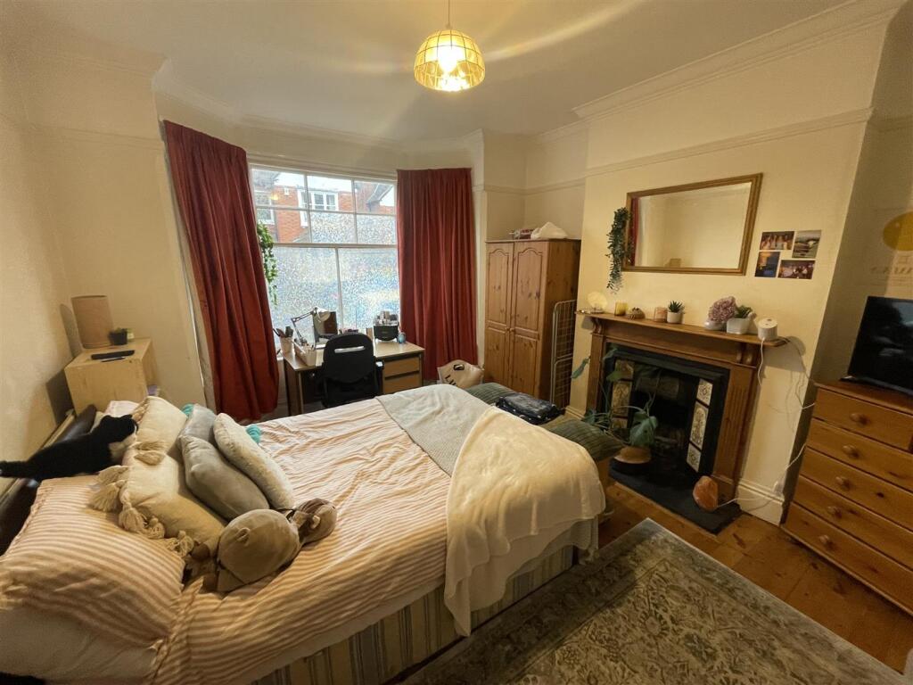 Lorne Road, Clarendon Park, Leicester photo 2