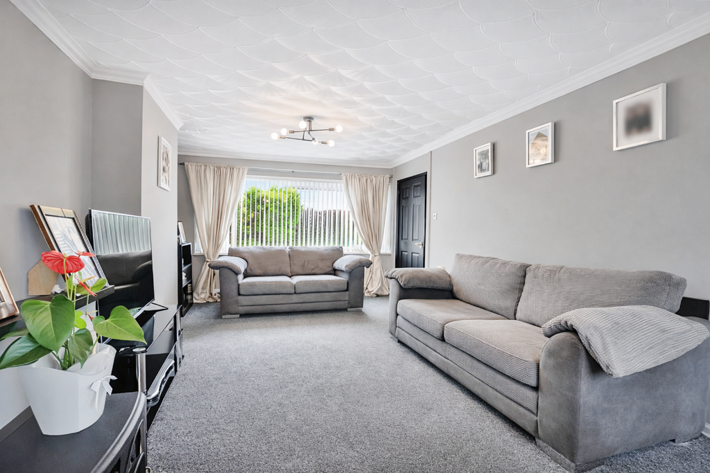 Fair View, Beddau, CF38 - More