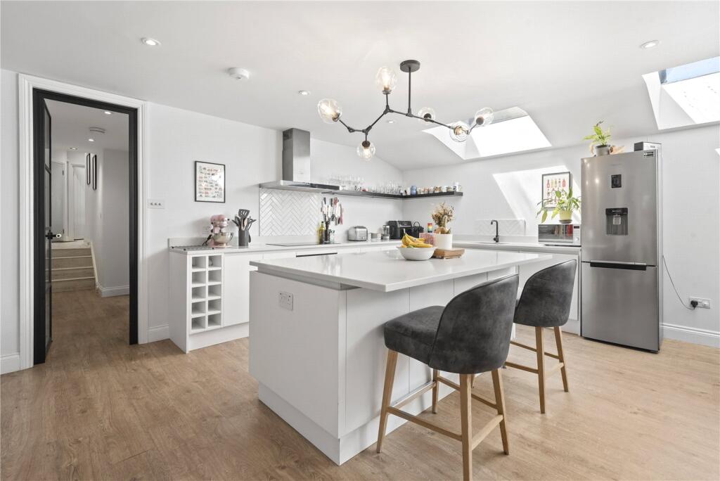 Apartment in London - View 4