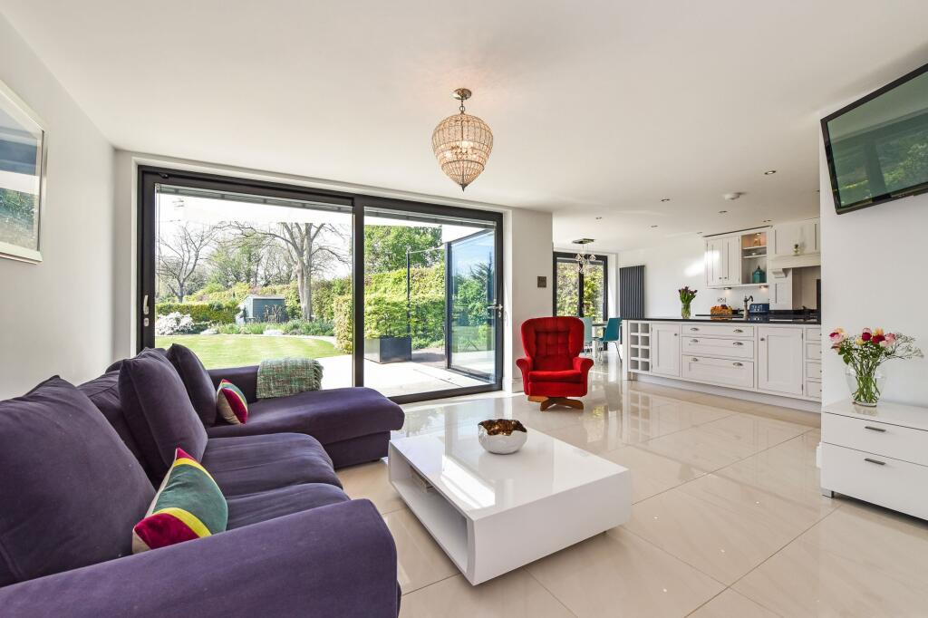 House in Chichester, Birdham - View 3
