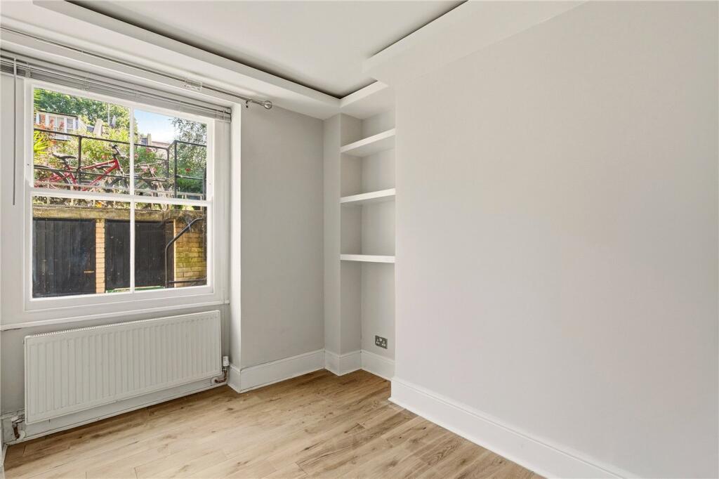 Apartment in London, Lot's Village, Chelsea - View 5