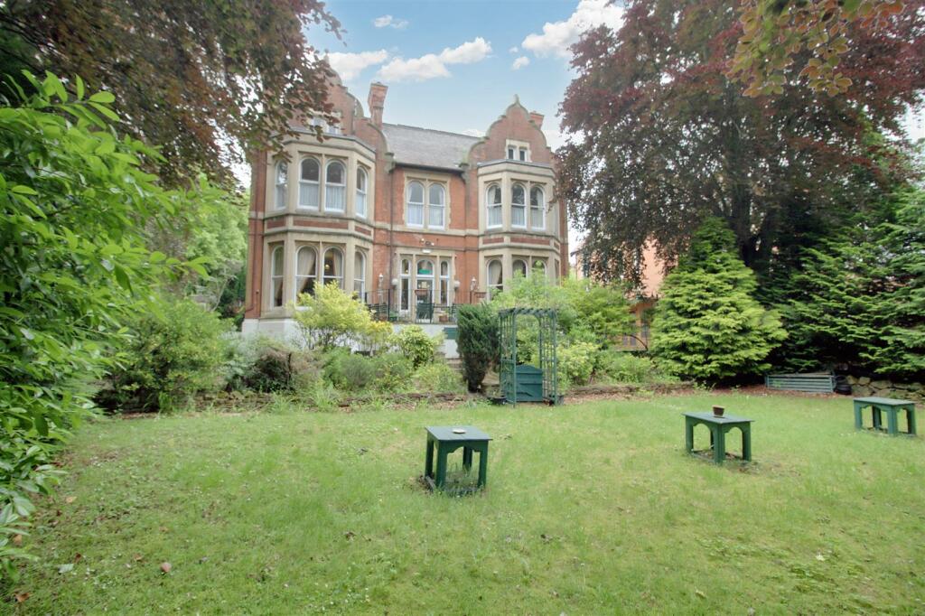 Main image of property: Lucknow Drive, Mapperley Park, Nottingham