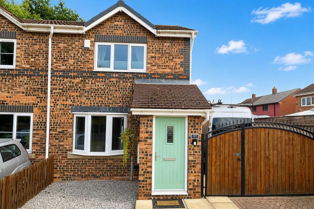 Main image of property: Wood Park View, Barnsley