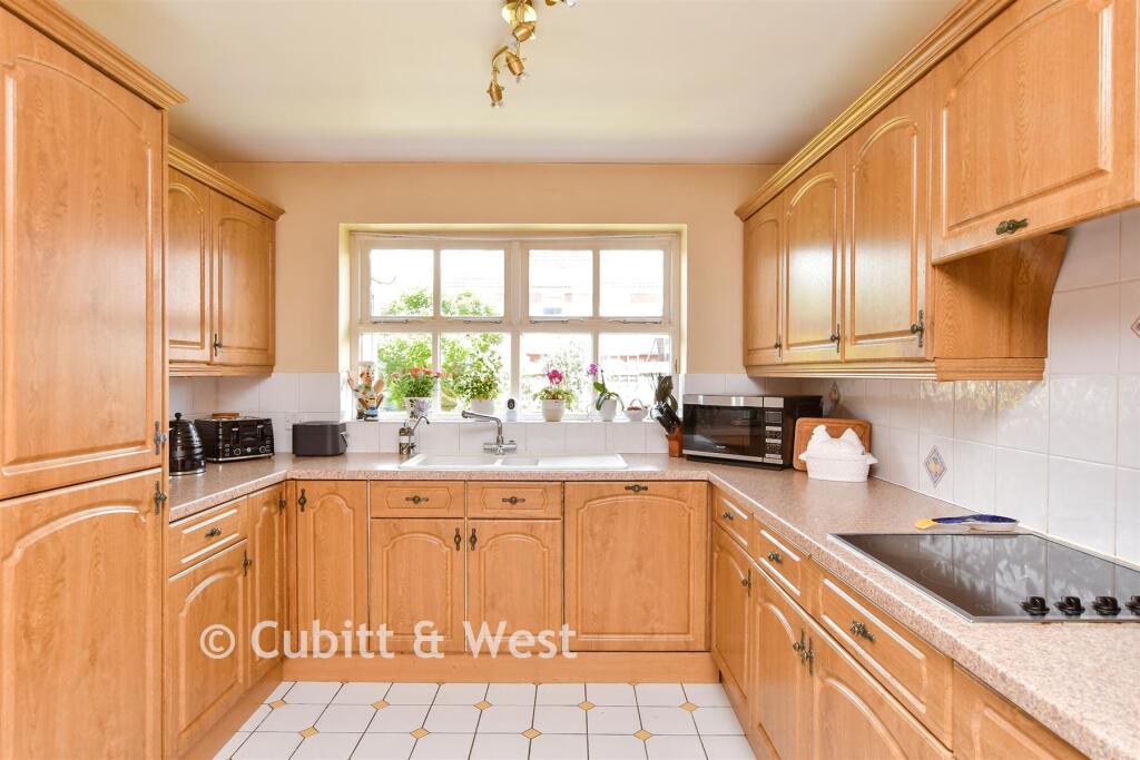 Jasmine Close, Marlborough Place, Littlehampton, West Sussex - View 6