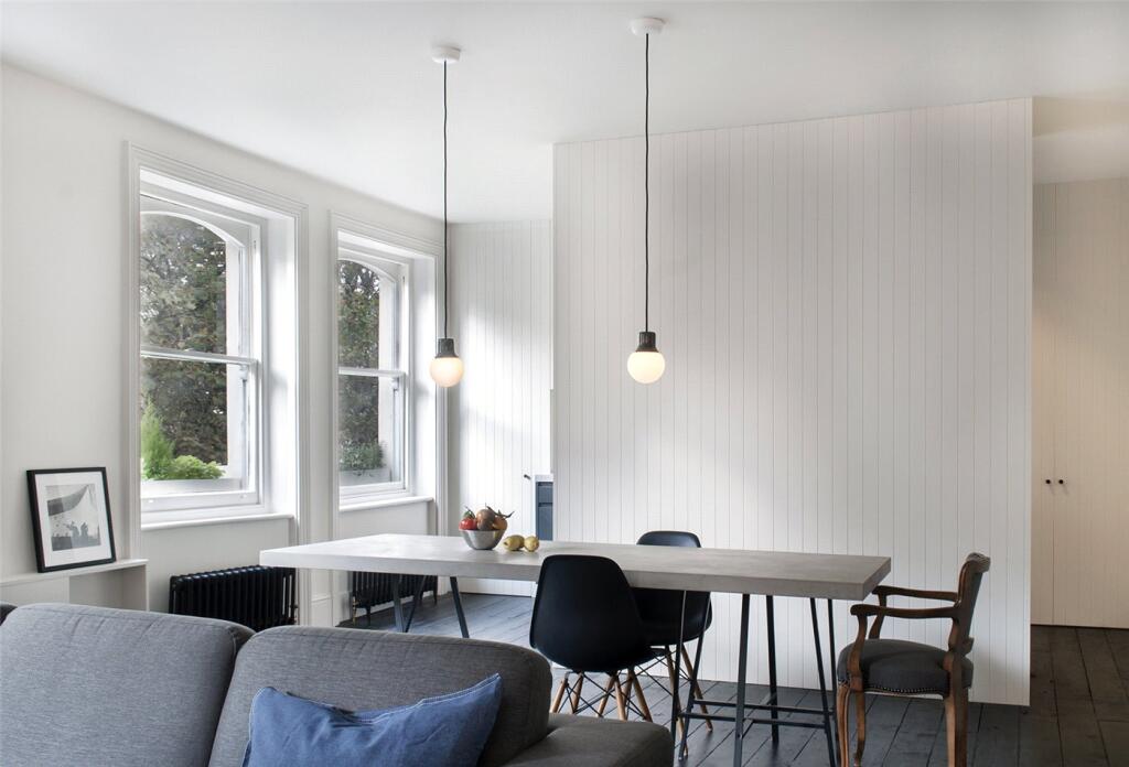 Apartment in London - View 5
