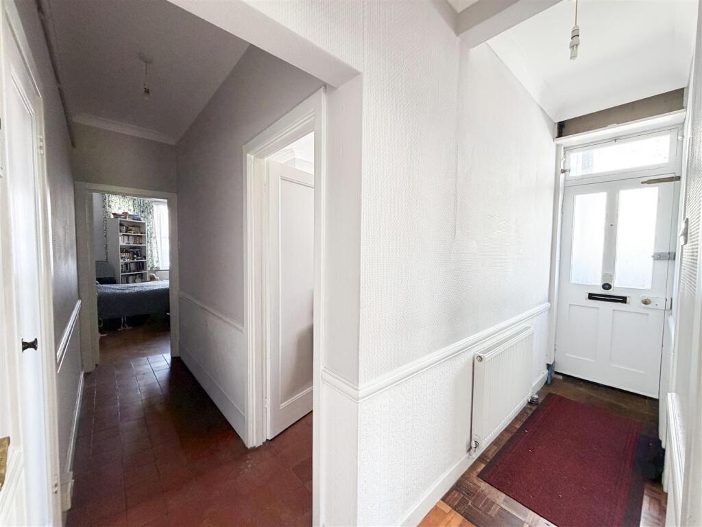 Apartment in Eastbourne, Little Chelsea, Upperton - View 2