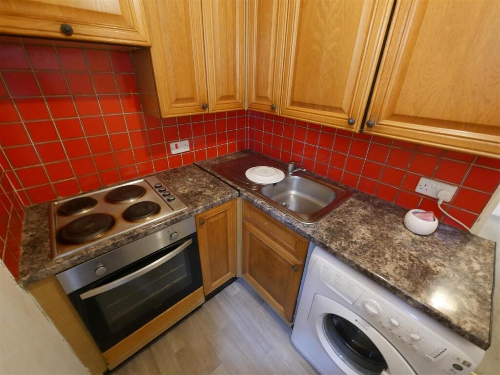 Main image of property: 18 Carlton Road, Bournemouth