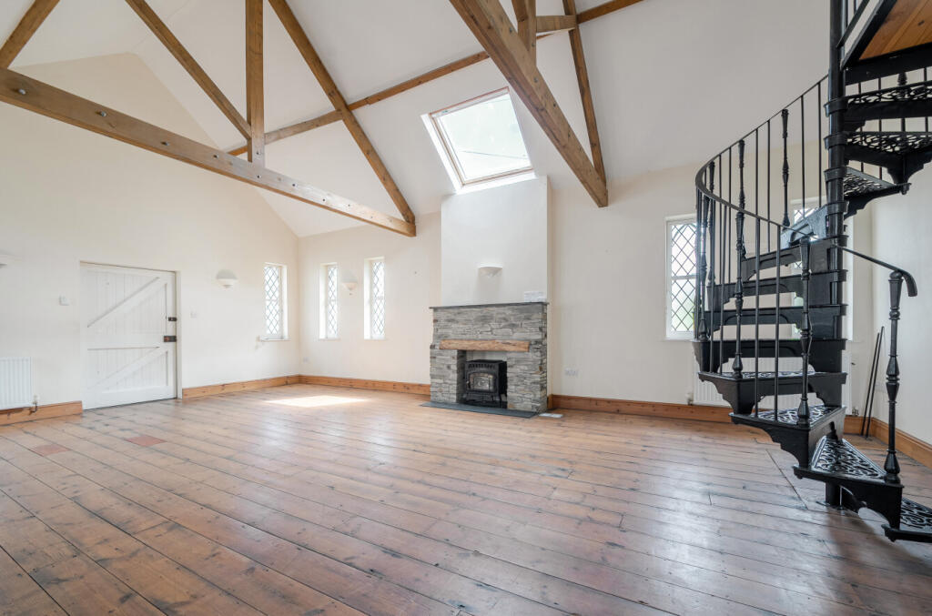 House in Plymouth - View 2