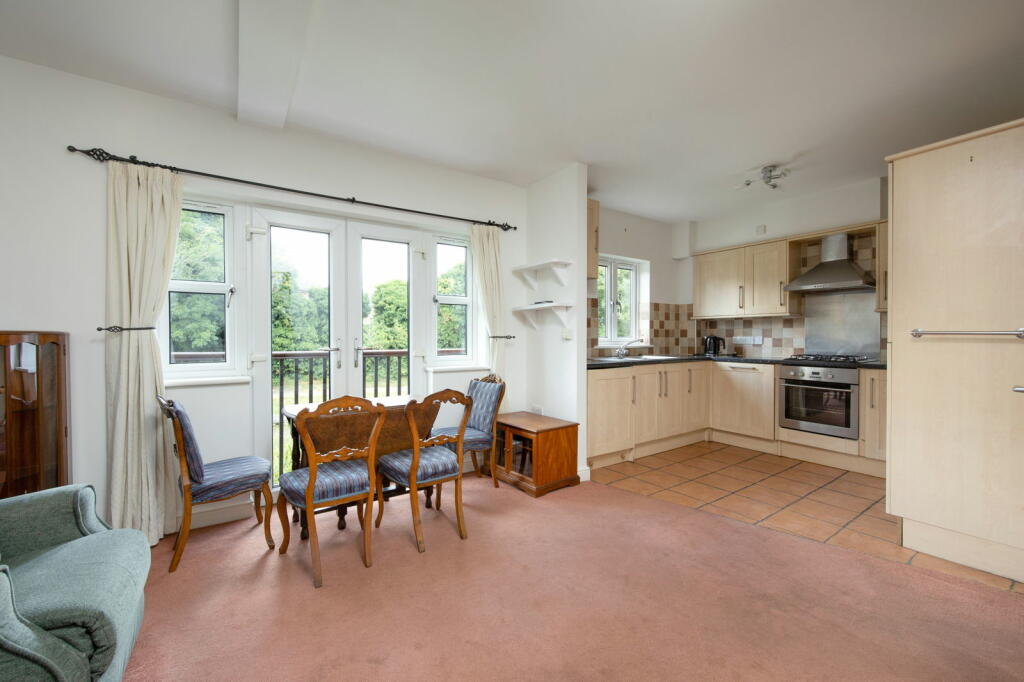 Dundas Court, Devizes, Wiltshire, SN10 1JP photo 4