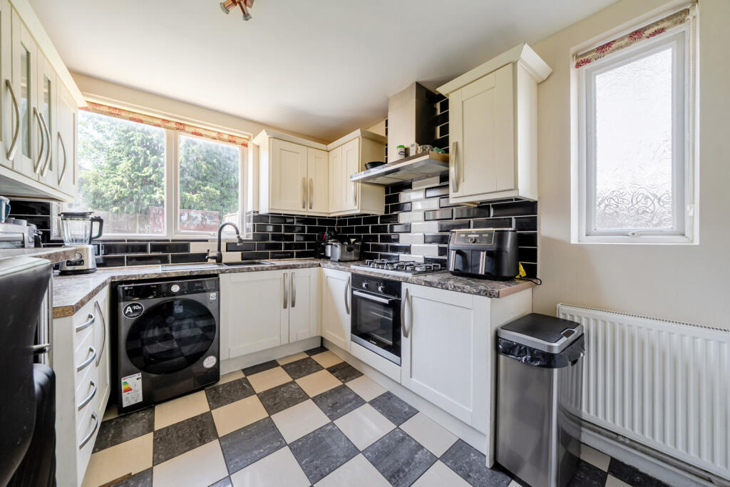 House in London, Avery Hill - View 3