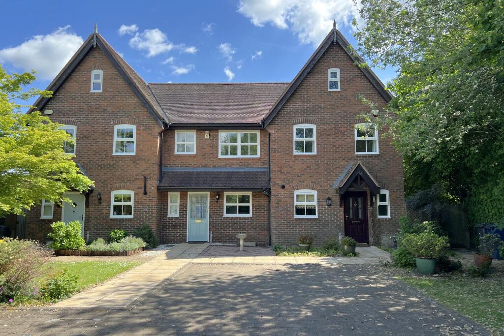 Main image of property: The Common, Cranleigh, GU6