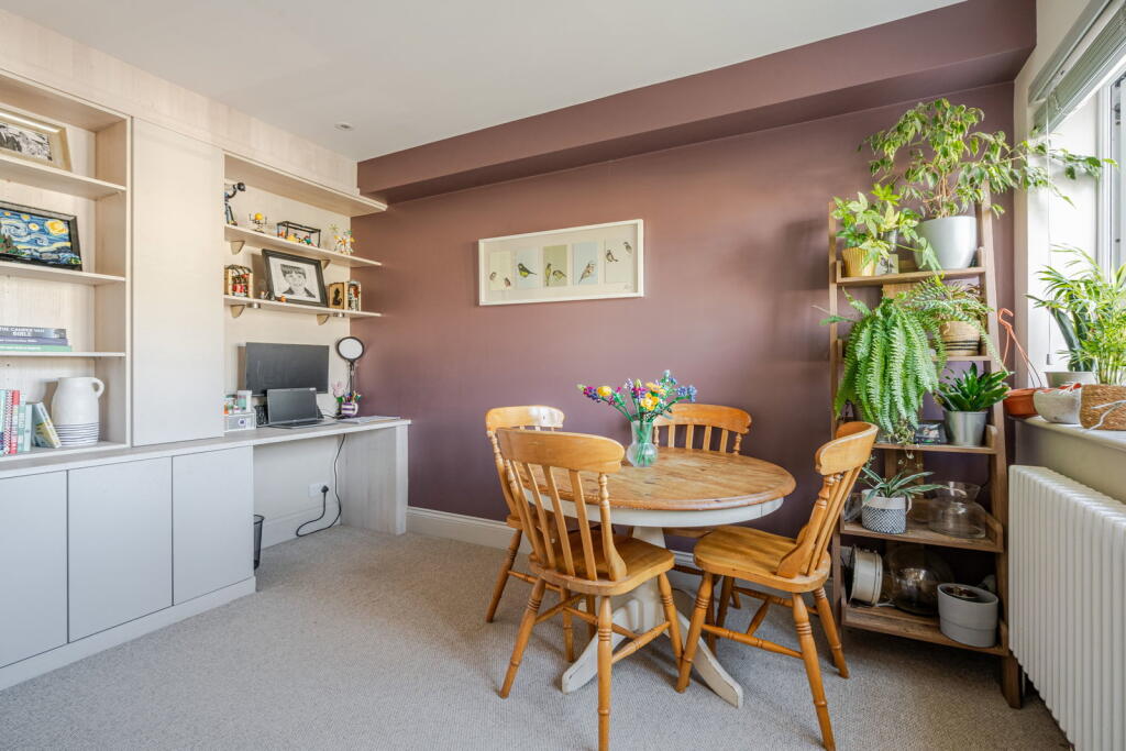 House in Cotswold, Didmarton - More