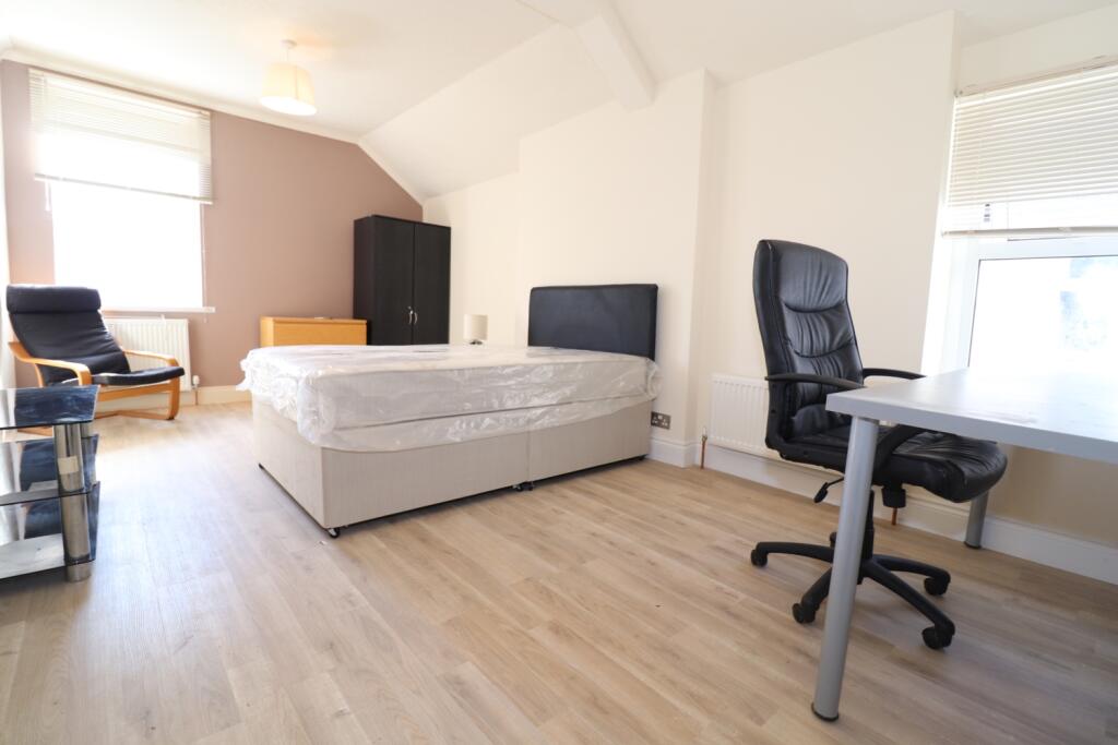 House in Cardiff, Plasnewydd, Roath - View 5