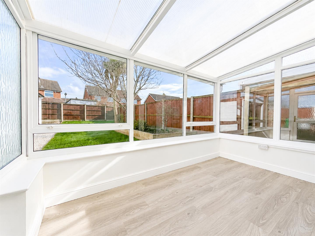 House in Crewe, Cheshire East - View 4