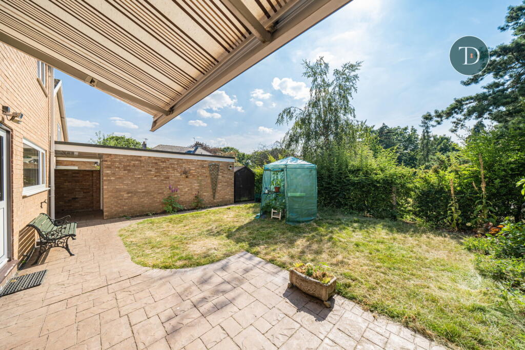 House in Chester, Ellesmere Port - View 2