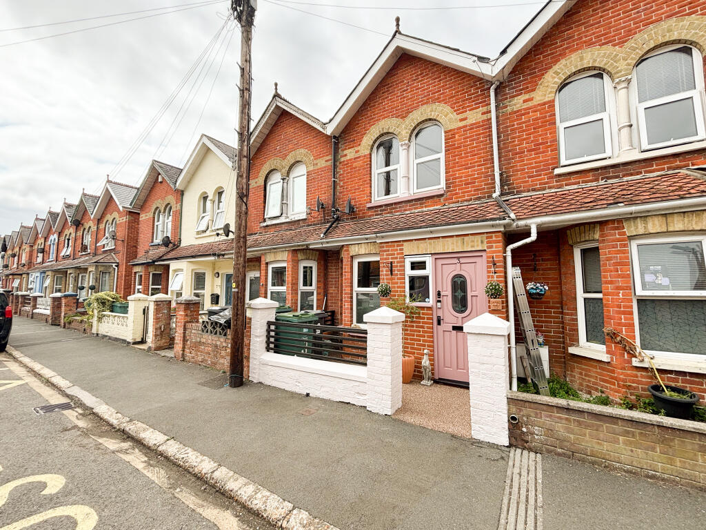 Main image of property: East Cowes, Isle of Wight