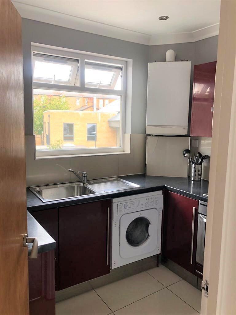 2 bedroom maisonette for rent