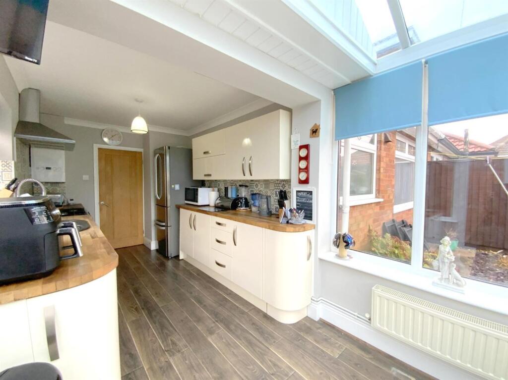 Philip Avenue, Cleethorpes photo 3