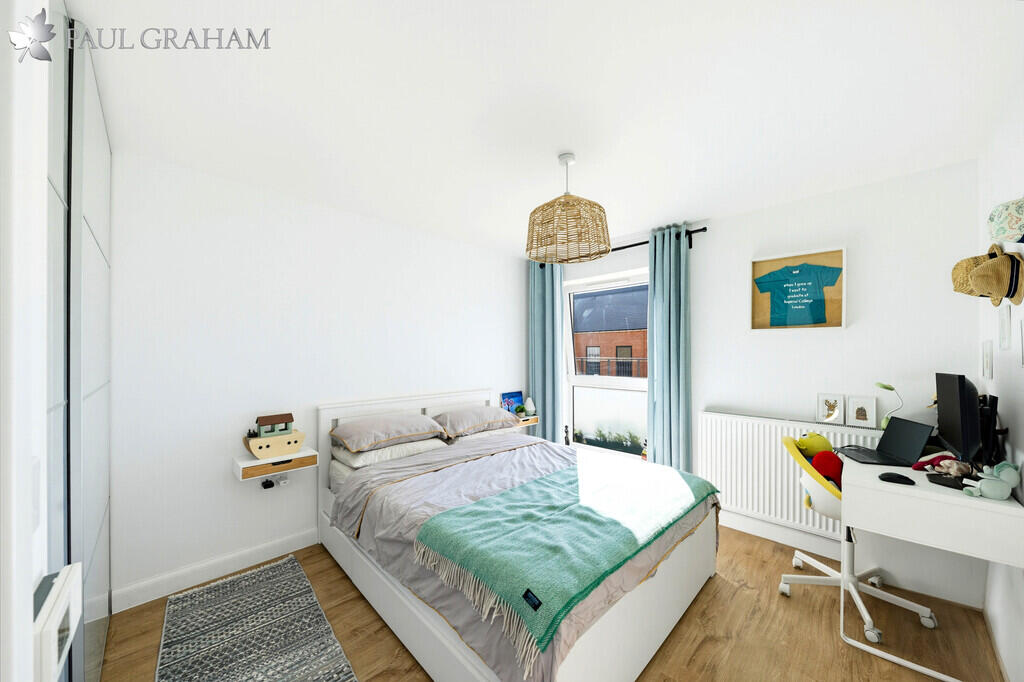 Apartment in London, Hackbridge - More