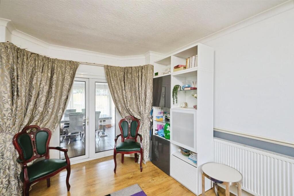 House in Birmingham, Lyndon Green - View 3