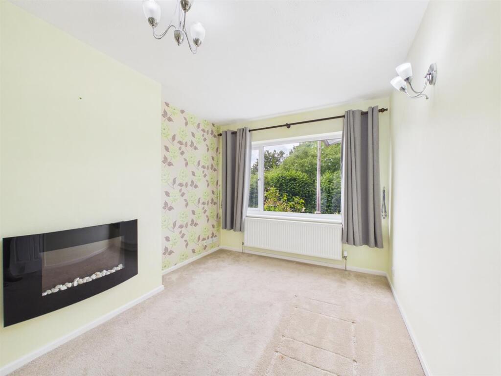 Main image of property: Poplar Road, Hanham, Bristol