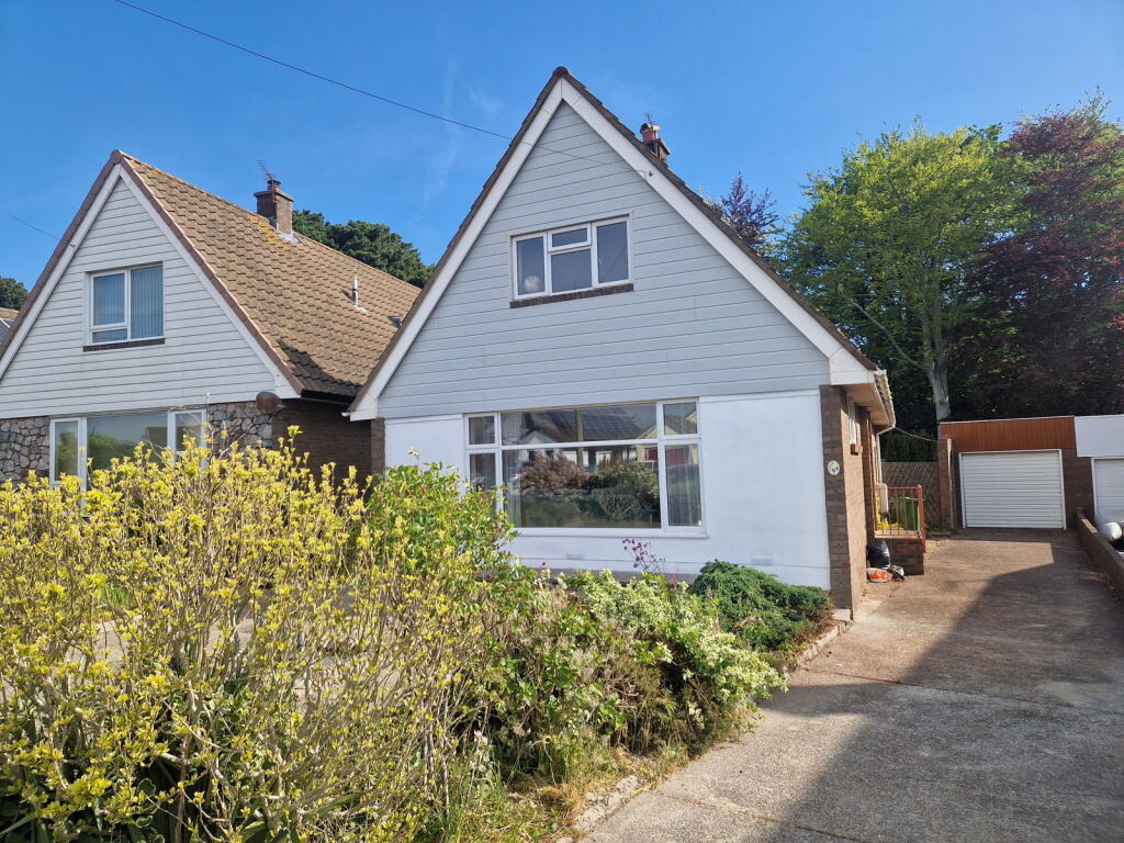 Main image of property: Halsdon Avenue, Exmouth, EX8 3DW