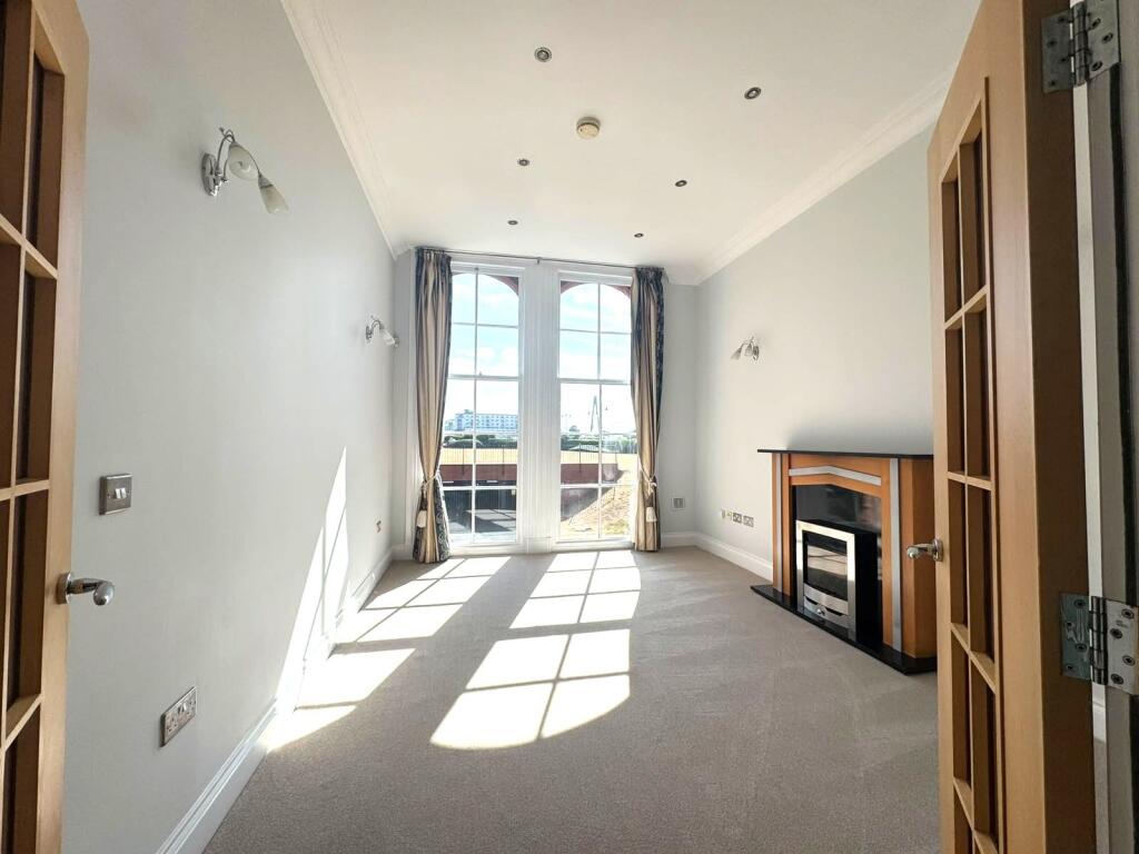 Apartment in Sefton, Meols Cop - View 2