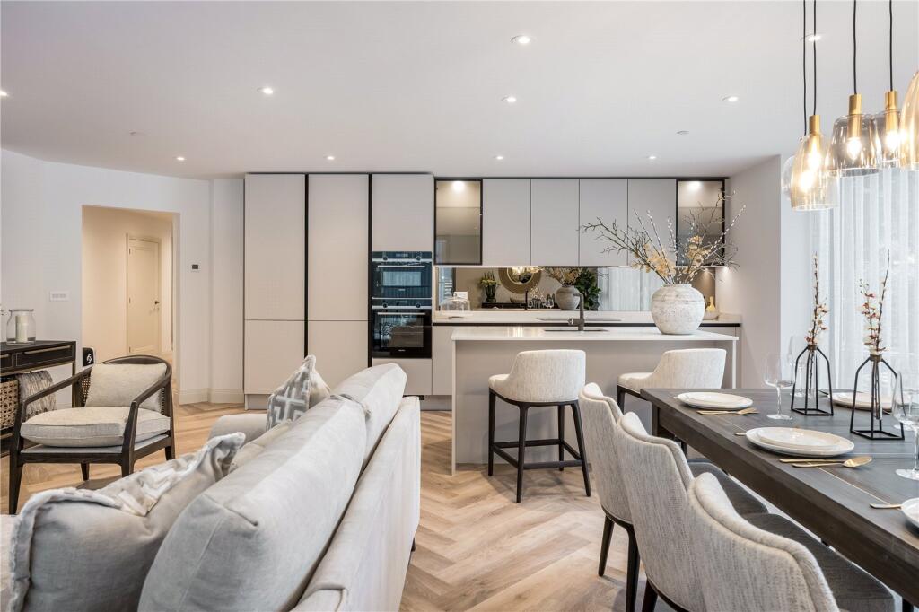 Apartment in Poole - View 4