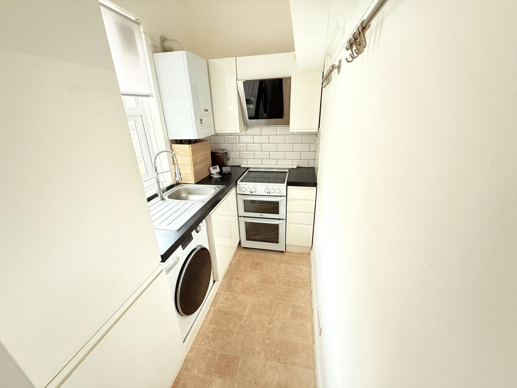 Apartment in London, Barnet Vale, New Barnet - View 3