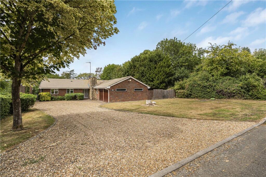 Main image of property: Nash Lee Lane, Wendover, Aylesbury, Buckinghamshire, HP22