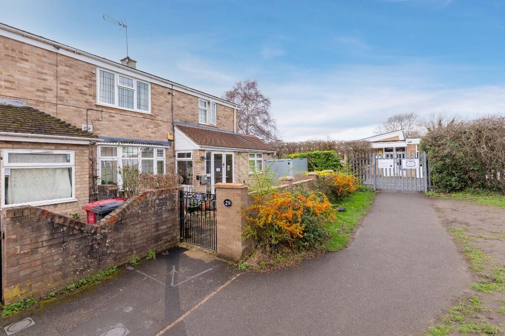 Main image of property: High Street, Slough, Berkshire, SL3