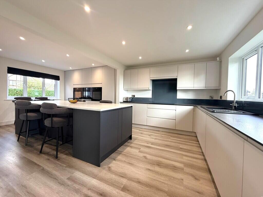 House in Peterborough - View 4