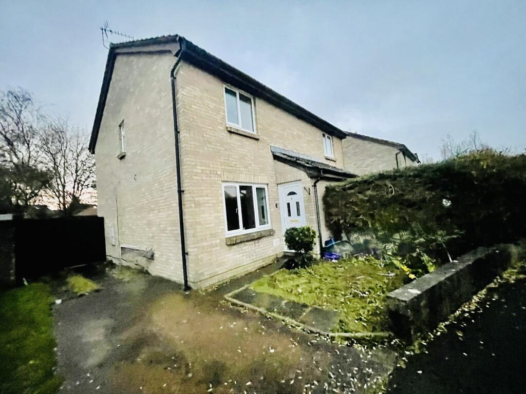 Main image of property: Birch Close, Undy, Caldicot, Mon. NP26 3LW