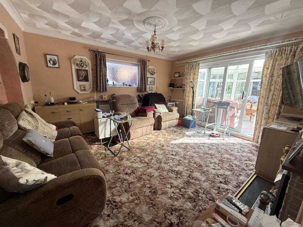 Dalebrook Road, Burton-On-Trent photo 3