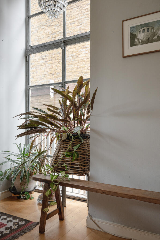 Apartment in London - View 5