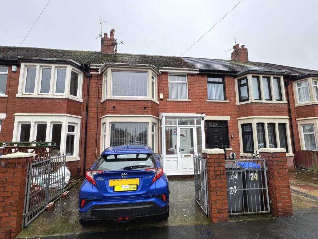Main image of property: Stretton Ave, Blackpool, FY4 4AQ