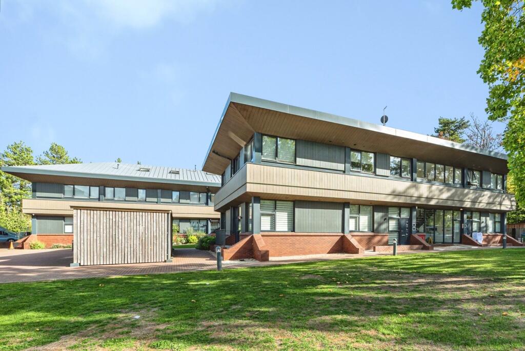 Apartment in Basingstoke, Winklebury - View 2