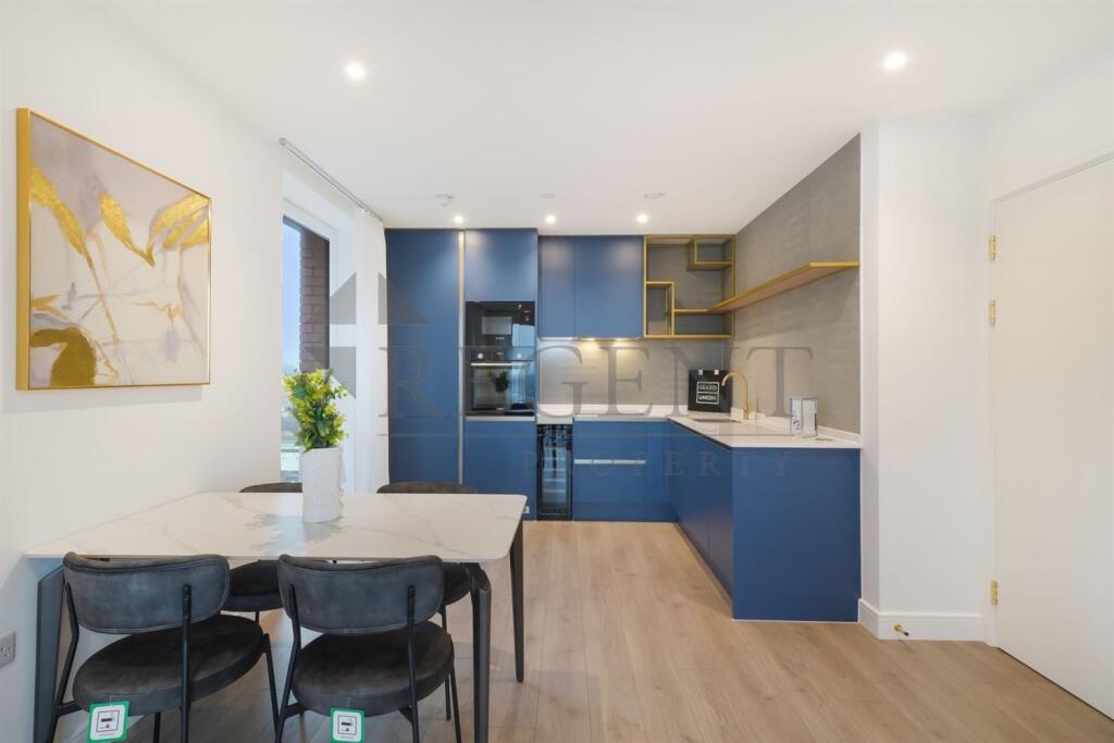 Apartment in London - View 4
