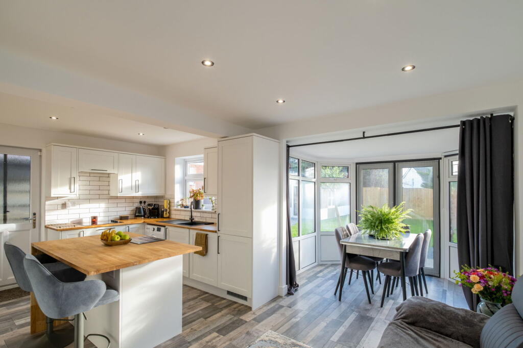 House in Rushcliffe, East Leake - View 4