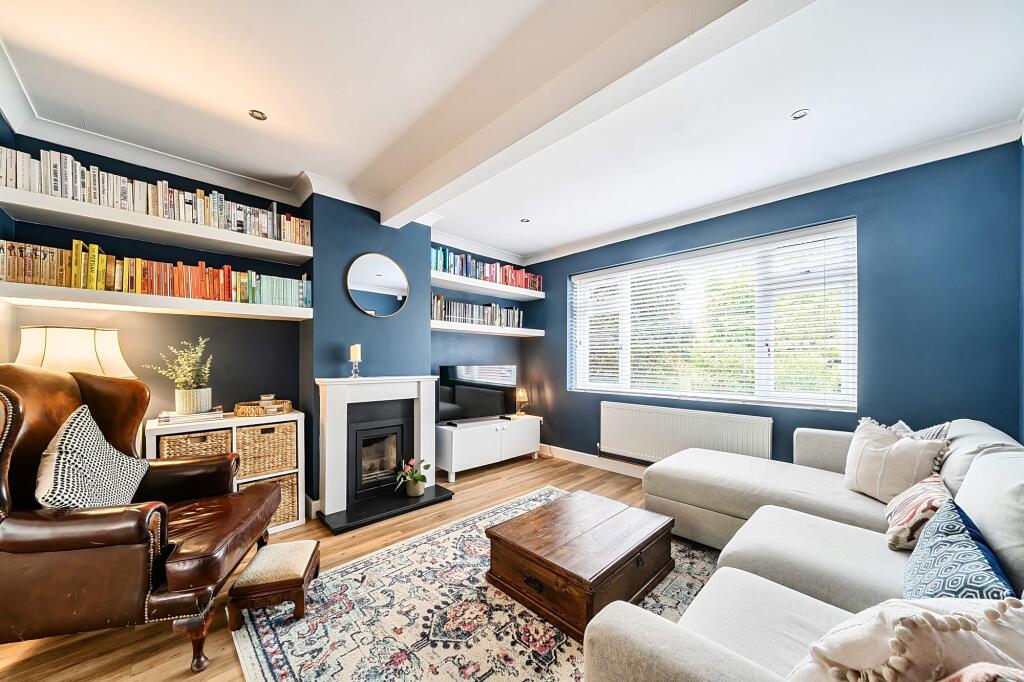 Darcy Road, Ashtead, KT21 photo 2