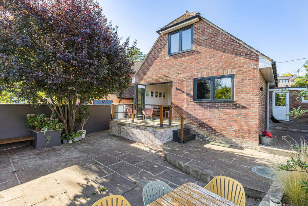 House in Oxford - View 2