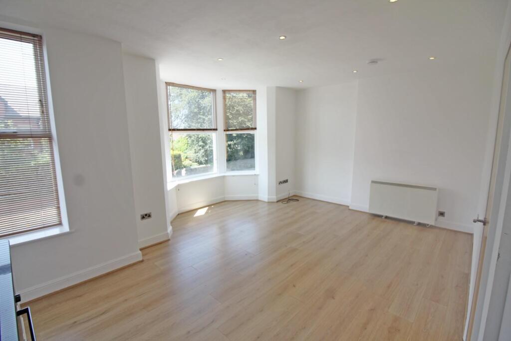 Apartment in Bolton - View 4
