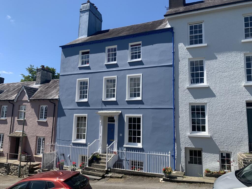 Main image of property: 4 Bank Terrace, Llandeilo, Carmarthenshire.