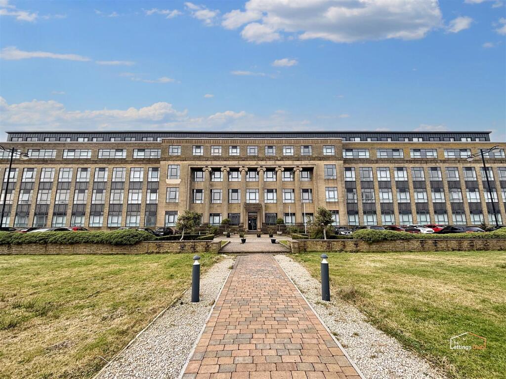 Main image of property: Bingley Road, Bradford