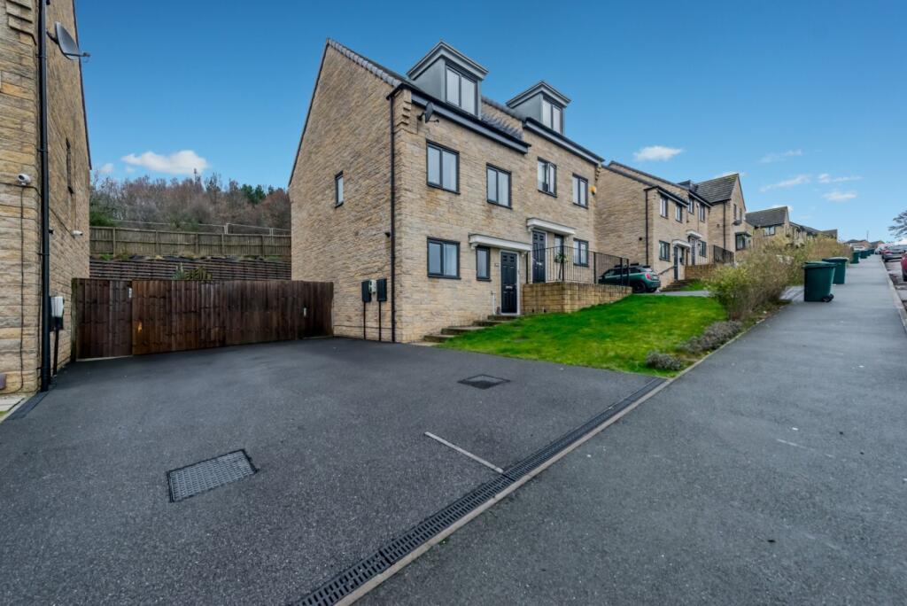 Additional image 26 of Poplars Park Road, Bradford, West Yorkshire, BD2