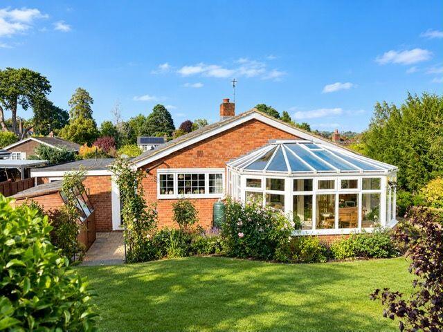 House in Guildford - View 2