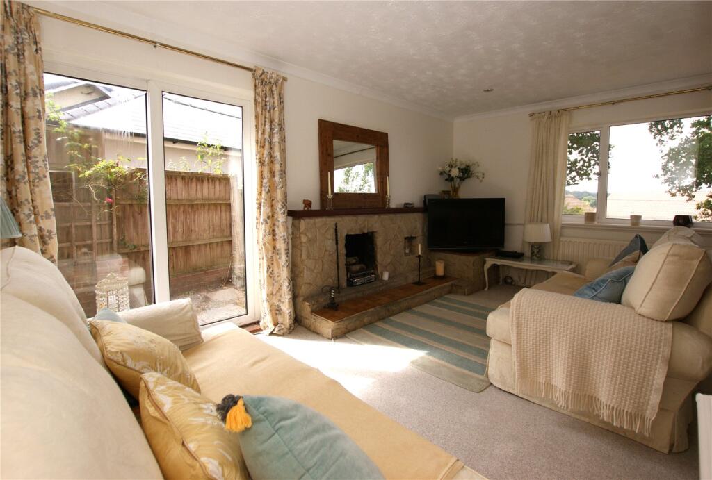 House in Corfe Mullen - View 4
