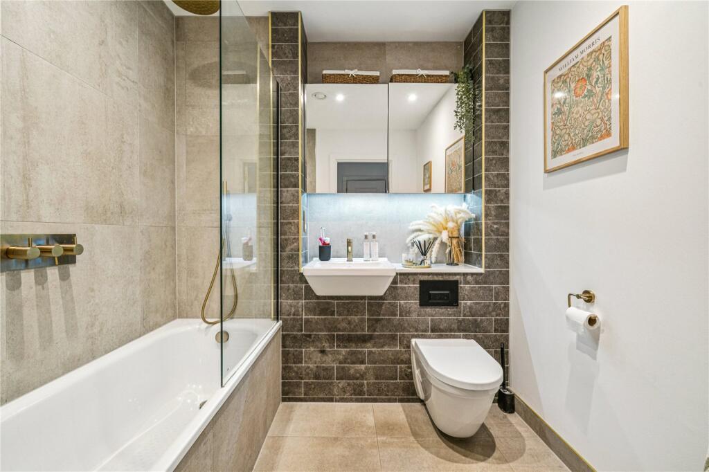 Ravensbury Terrace, SW18 - View 4