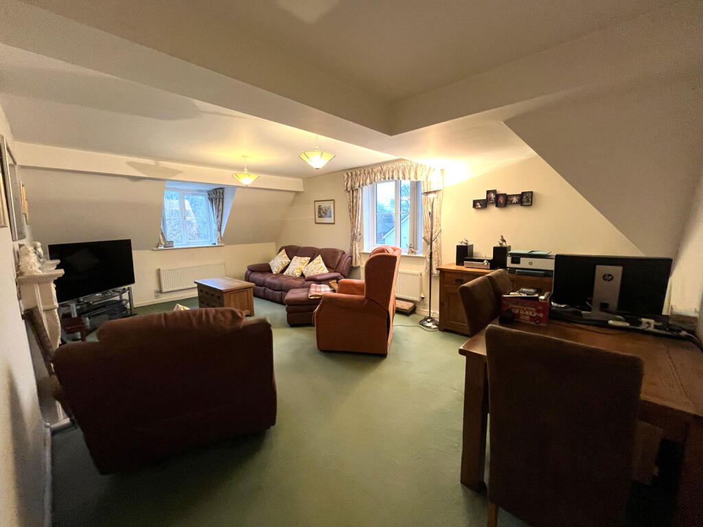 Additional image 8 of Silvermead Court, Wythall