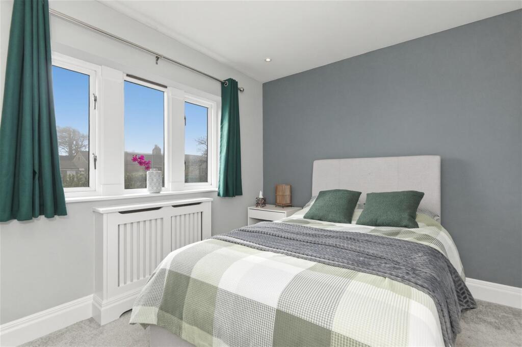 Additional image 20 of Brighouse and Denholme Road, Queensbury, Bradford